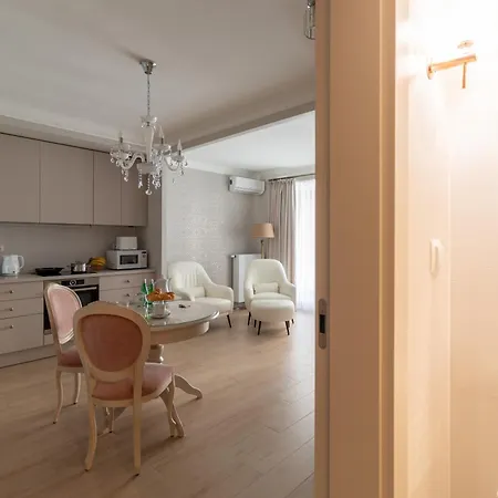 Almond Dream Komfortowy Smart Lock Apartamento