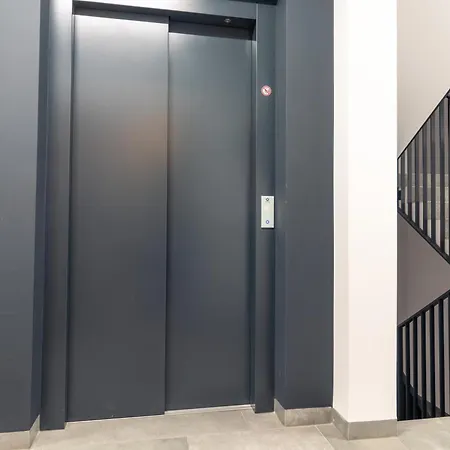 Almond Dream Komfortowy Smart Lock Poznan