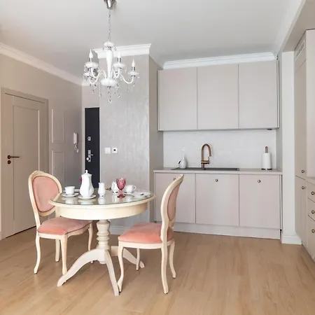Almond Dream Komfortowy Smart Lock Apartamento